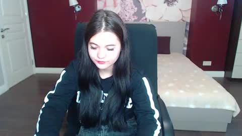 ElinaMils online show from 12, 3, 2025