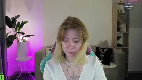 Elira Vane online show from 6, 8, 2026