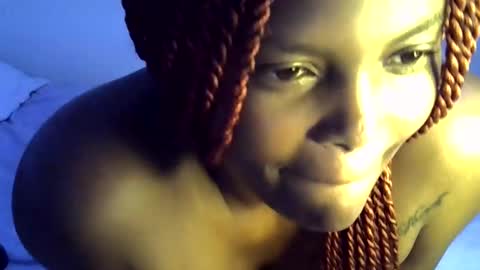 Snapshot of elisa044 chatting on 21, 10, 2025 lisathegoddess online show from 21, 10, 2025