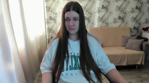 Aletta Oushen online show from 17, 10, 2025