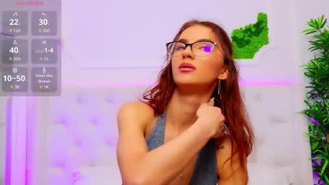 ElisaCharm online show from 4, 2, 2026