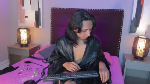 Snapshot of elisasue chatting on 2, 3, 2026 Elisa Sue online show from 2, 3, 2026