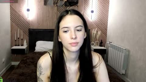 Elise online show from 6, 3, 2026