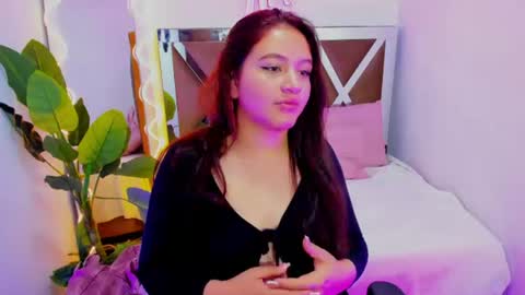 Snapshot of elissa_tay chatting on 22, 7, 2026 elissa_tay online show from 22, 7, 2026