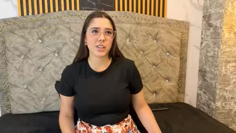 elisvega online show from 24, 3, 2026