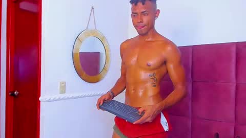 Valentino Konny y Jhon online show from 10, 6, 2026