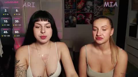 Ari online show from 4, 10, 2025