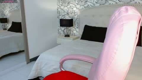 Eliza online show from 31, 1, 2025