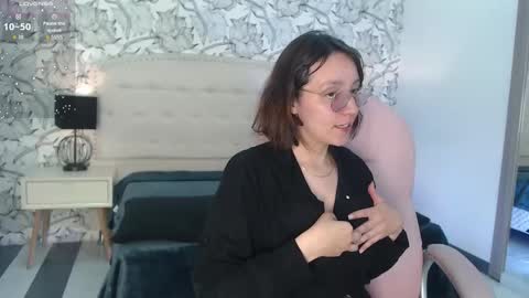 Eliza online show from 2, 2, 2026