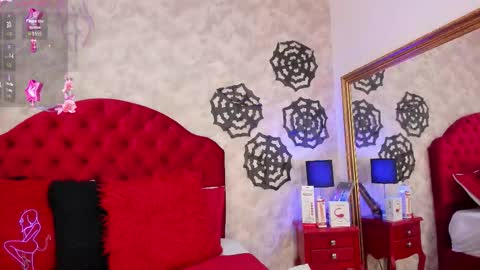 Elizabet Taylor online show from 16, 10, 2025