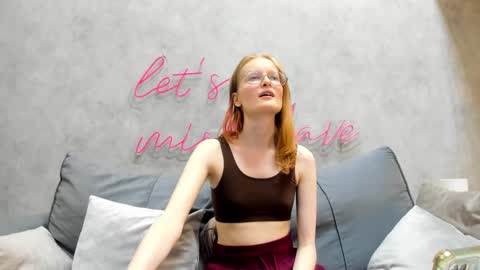 Snapshot of elizabeth_harpper chatting on 8, 2, 2025 Elizabeth online show from 8, 2, 2025