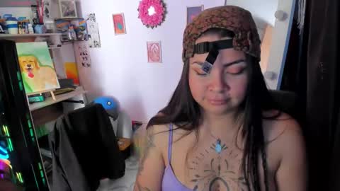 Elizabeth Martinez online show from 10, 10, 2025