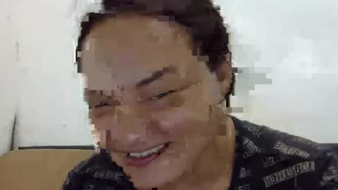 Elizabeth Martinez  online show from 9, 10, 2025