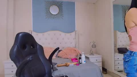 Elizabeth  online show from 29, 5, 2026
