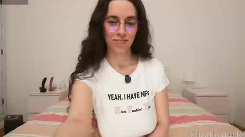 Eliza  online show from 20, 2, 2025