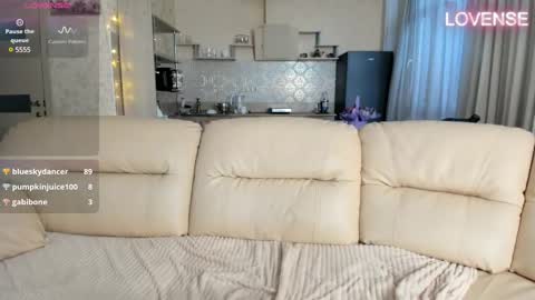 Eliz                               online show from 7, 3, 2025