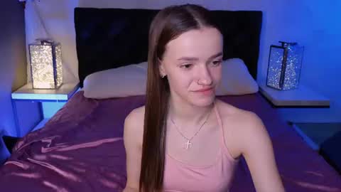 elizzza_ online show from 14, 7, 2026