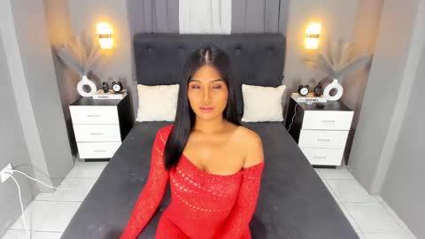 Snapshot of ella______ chatting on 7, 12, 2024 Ella online show from 7, 12, 2024