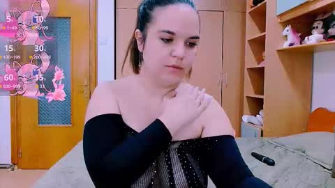 Ella  online show from 3, 10, 2025