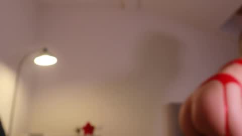 Ella online show from 23, 2, 2025