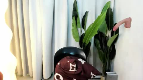 Snapshot of ella_walkerxxx chatting on 16, 4, 2026 ella_walkerxxx online show from 16, 4, 2026