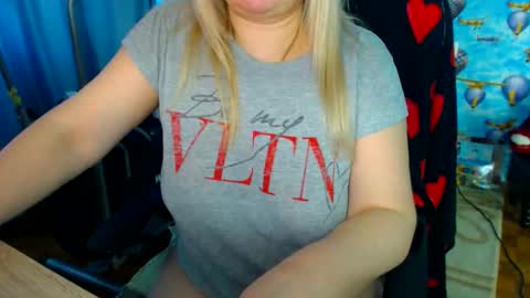  IsaBella  online show from 19, 12, 2025