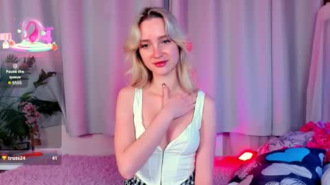 Ella online show from 19, 2, 2026