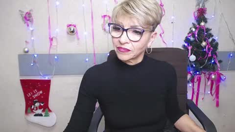 EllaBonito online show from 8, 1, 2025