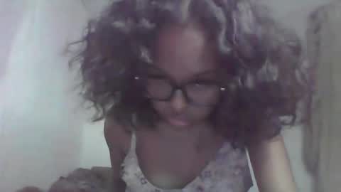 ellah245 online show from 20, 2, 2026