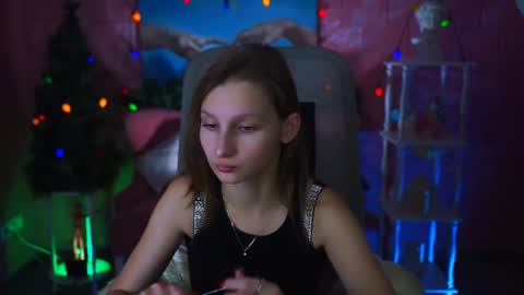 Ella online show from 8, 1, 2025