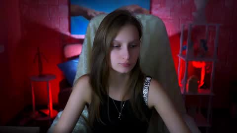 Ella online show from 26, 1, 2025