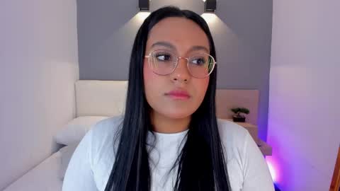 Ella online show from 18, 2, 2025