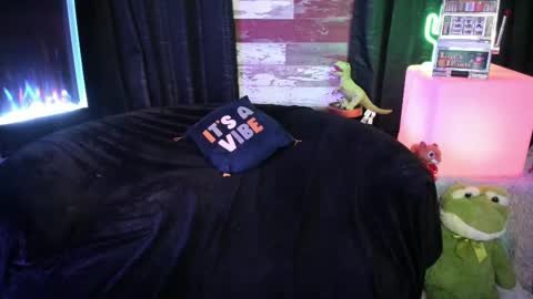 ELLE online show from 16, 11, 2025