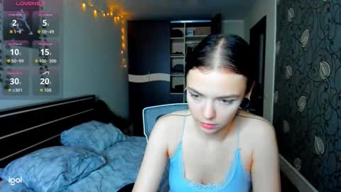Snapshot of elle_blair chatting on 16, 10, 2025 Luna online show from 16, 10, 2025