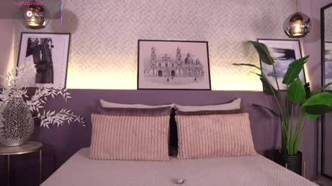 Elle Diane online show from 2, 4, 2026