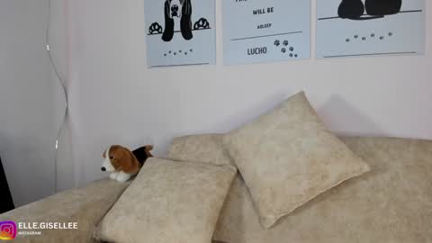 Yiss online show from 6, 2, 2025