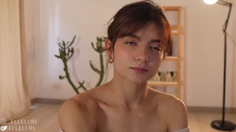 Linda Restrepo online show from 29, 1, 2025