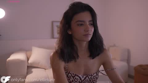 Linda Restrepo online show from 22, 9, 2025