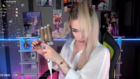 Snapshot of ellensoftt chatting on 7, 3, 2025 Maria online show from 7, 3, 2025