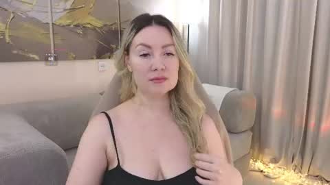 ElleSoft1 online show from 25, 7, 2026