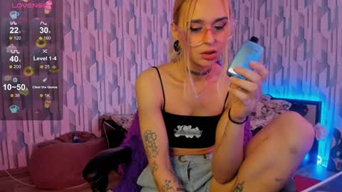 Ellie online show from 5, 1, 2025