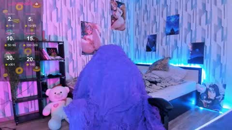 Ellie online show from 12, 3, 2025