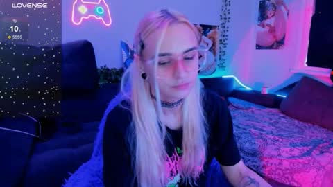 Ellie online show from 2, 11, 2025