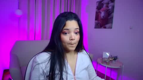 elli_snow online show from 26, 11, 2025