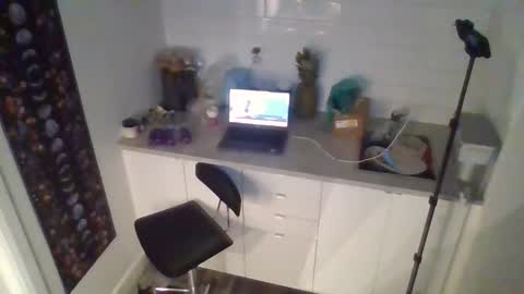 Ellie online show from 23, 10, 2025