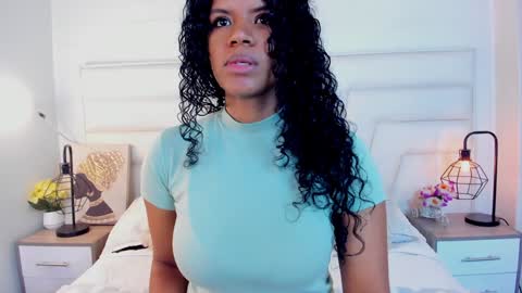 Snapshot of ellie_alves chatting on 16, 12, 2024 Ellie online show from 16, 12, 2024