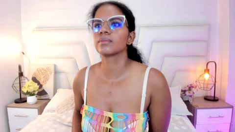 Snapshot of ellie_alves chatting on 22, 1, 2025 Ellie online show from 22, 1, 2025