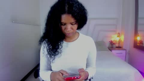 Snapshot of ellie_alves chatting on 5, 2, 2025 Ellie online show from 5, 2, 2025
