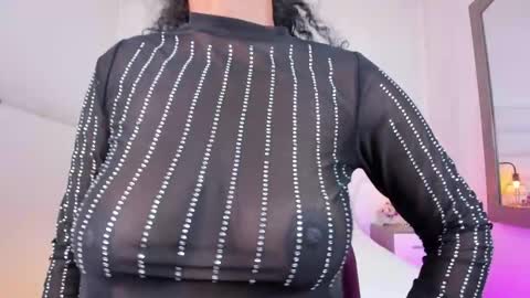 Snapshot of ellie_alves chatting on 19, 2, 2025 Ellie online show from 19, 2, 2025