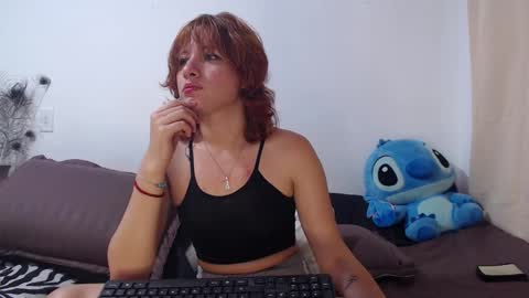 Snapshot of ellie_andy19 chatting on 8, 3, 2025 kev  dani online show from 8, 3, 2025